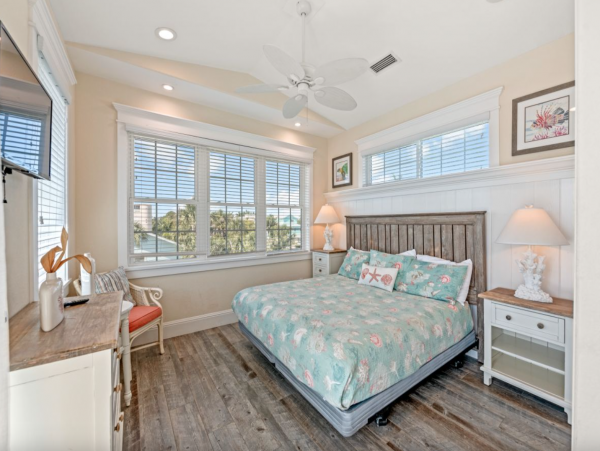 Luxury Five Bedroom Luxury Anna Maria Island Rental Home